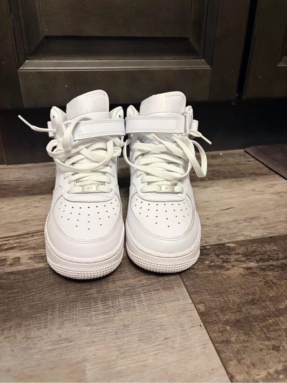 Nike AF1 Mid